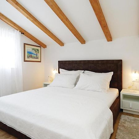 Lovely Home In Sibenik With Wifi Exterior photo