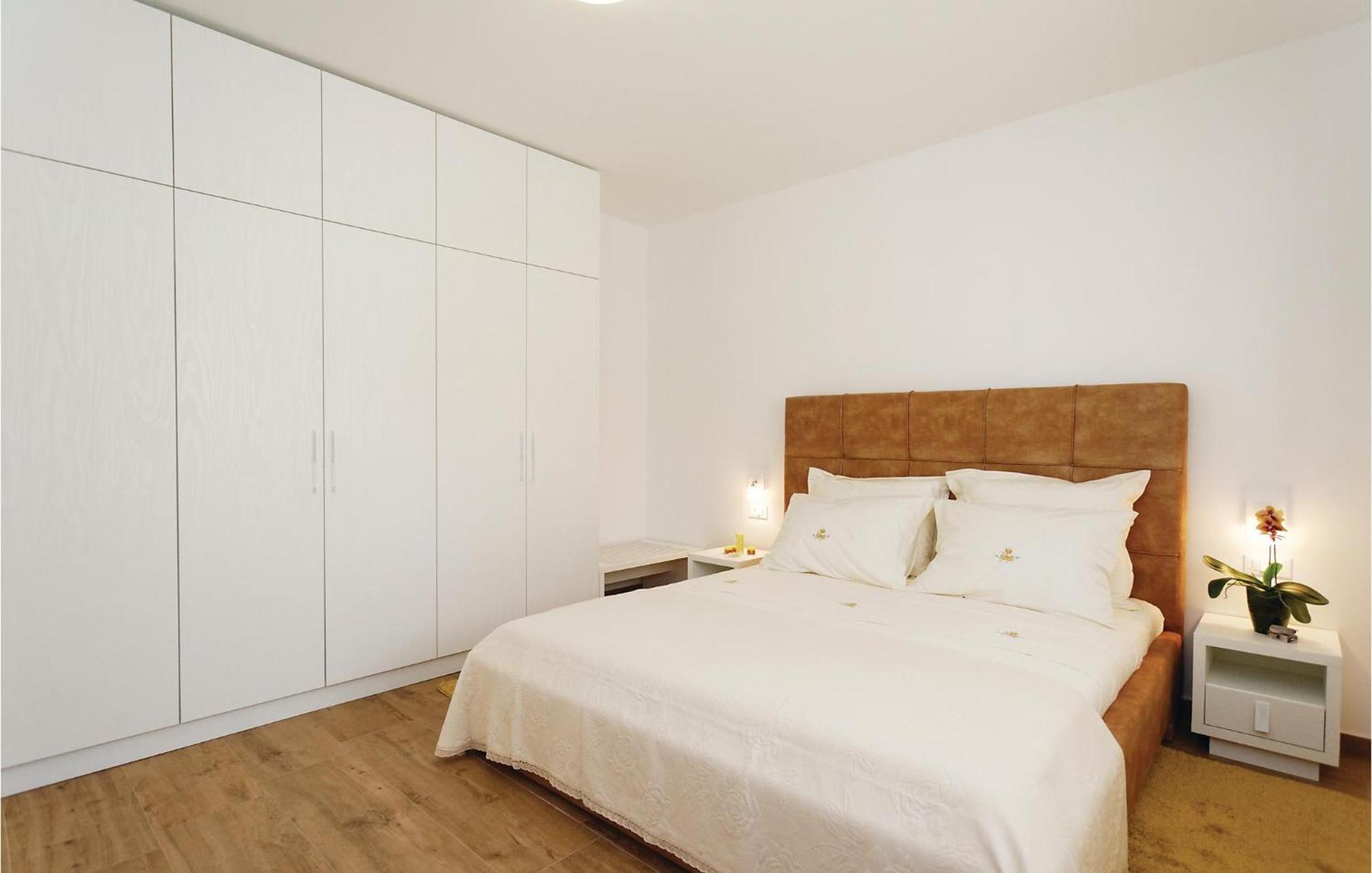 Lovely Home In Sibenik With Wifi Exterior photo