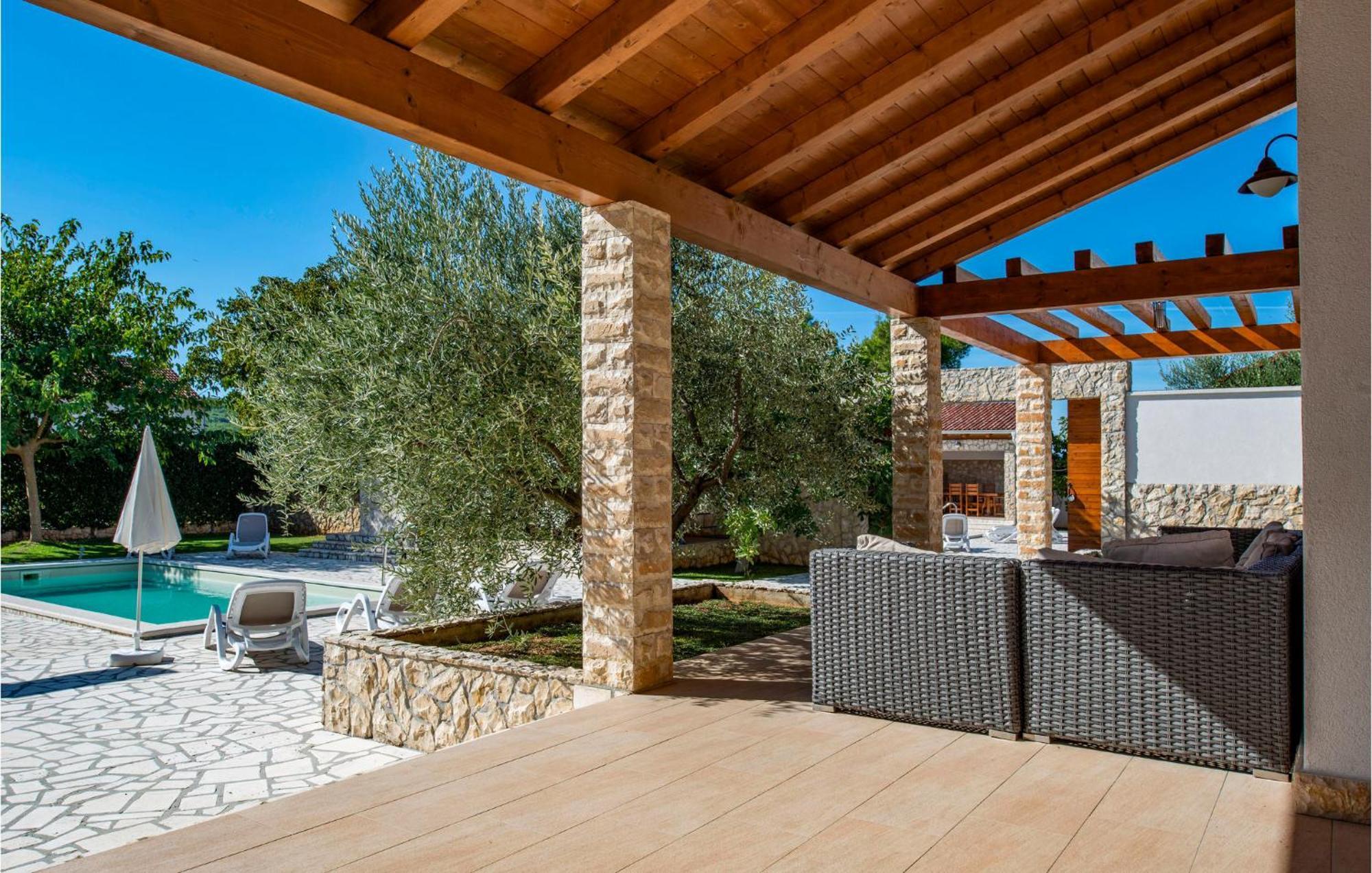 Lovely Home In Sibenik With Wifi Exterior photo