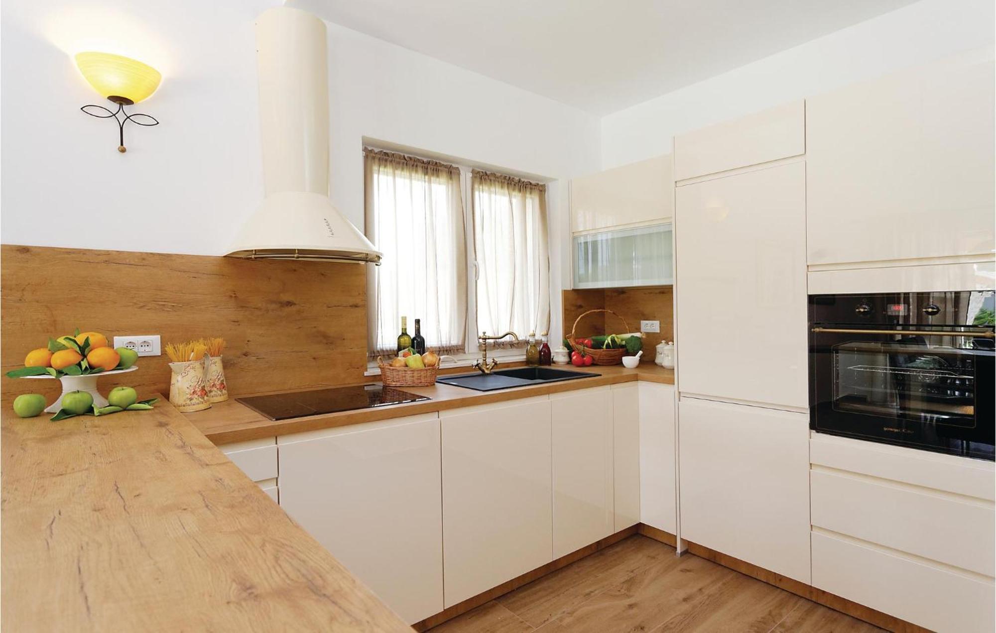 Lovely Home In Sibenik With Wifi Exterior photo