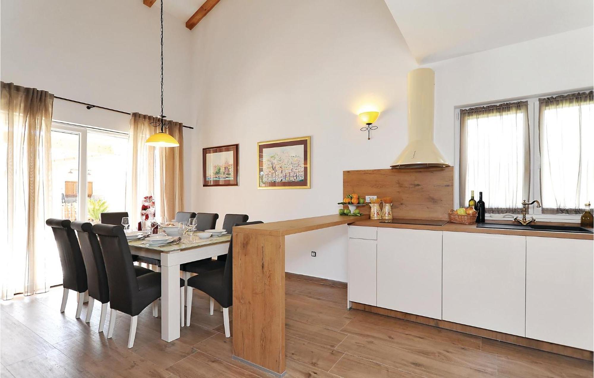 Lovely Home In Sibenik With Wifi Exterior photo
